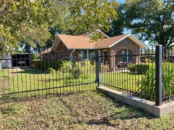 509 E Almante Ave, De Leon, TX 76444