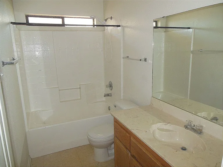 2903 Westwood Dr — Photo 15