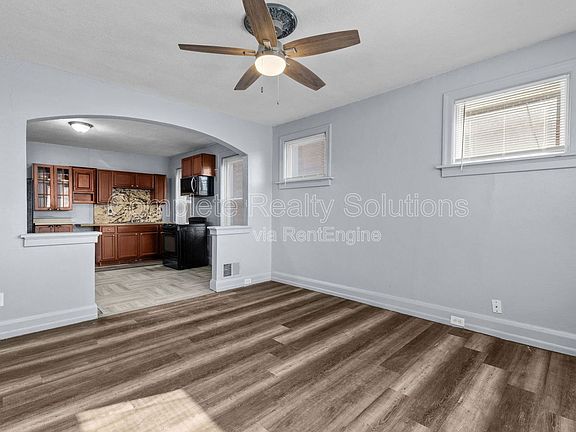 2nd image of 3530 Oregon Ave #3532