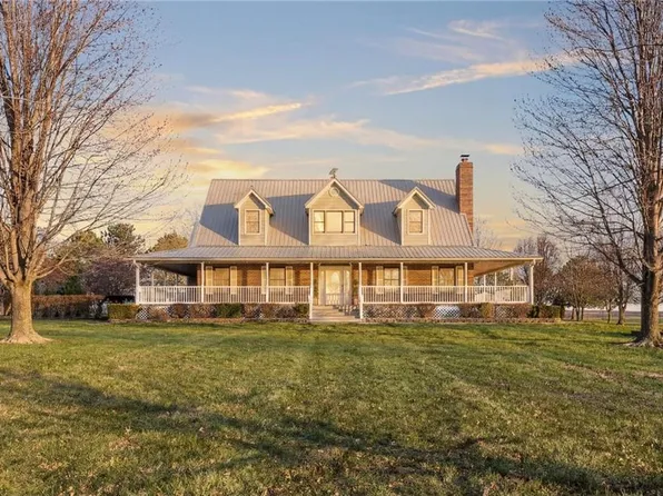 15649 Elm Branch Rd, Windsor, MO 65360