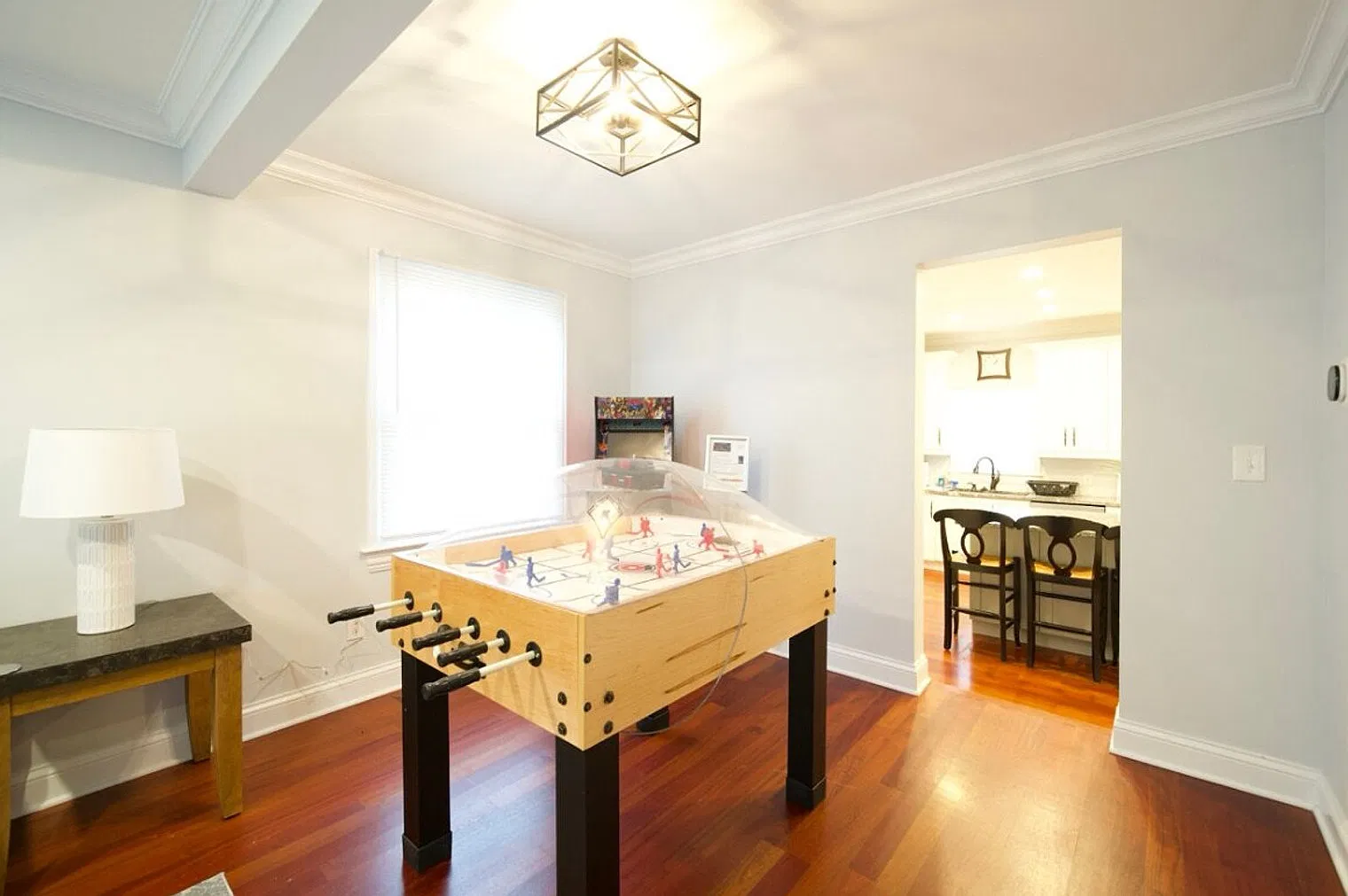 4 bed, 2.5 bath, $16,271 — Photo 3