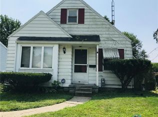 2105 Mansfield Rd, Toledo, OH 43613