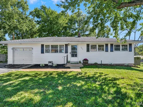 664 Dornseif Dr, Arnold, MO 63010
