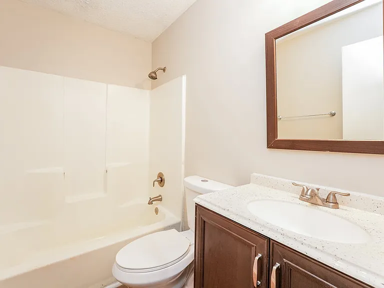 4916 Cherokee Way SE — Photo 14