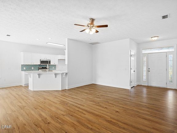 5th image of 5309 Seneca Ln