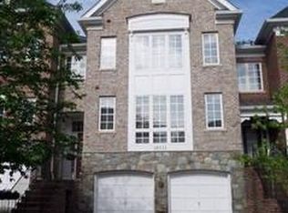 18221 Cypress Point Ter, Leesburg, VA 20176