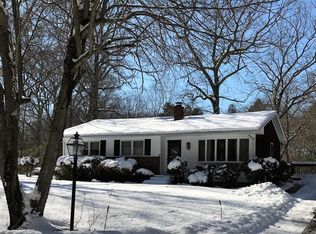 114 Chestnut St, Rehoboth, MA 02769