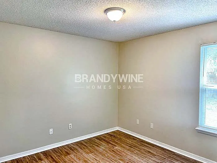 7658 Collins Ridge Blvd — Photo 10