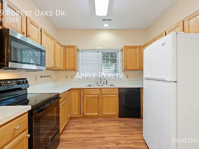 79 Forest Oaks Dr — Photo 5