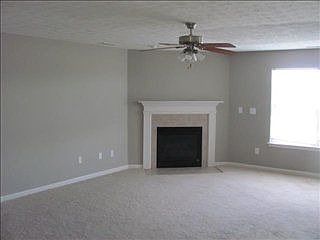 3rd image of 4084 Druze Ave