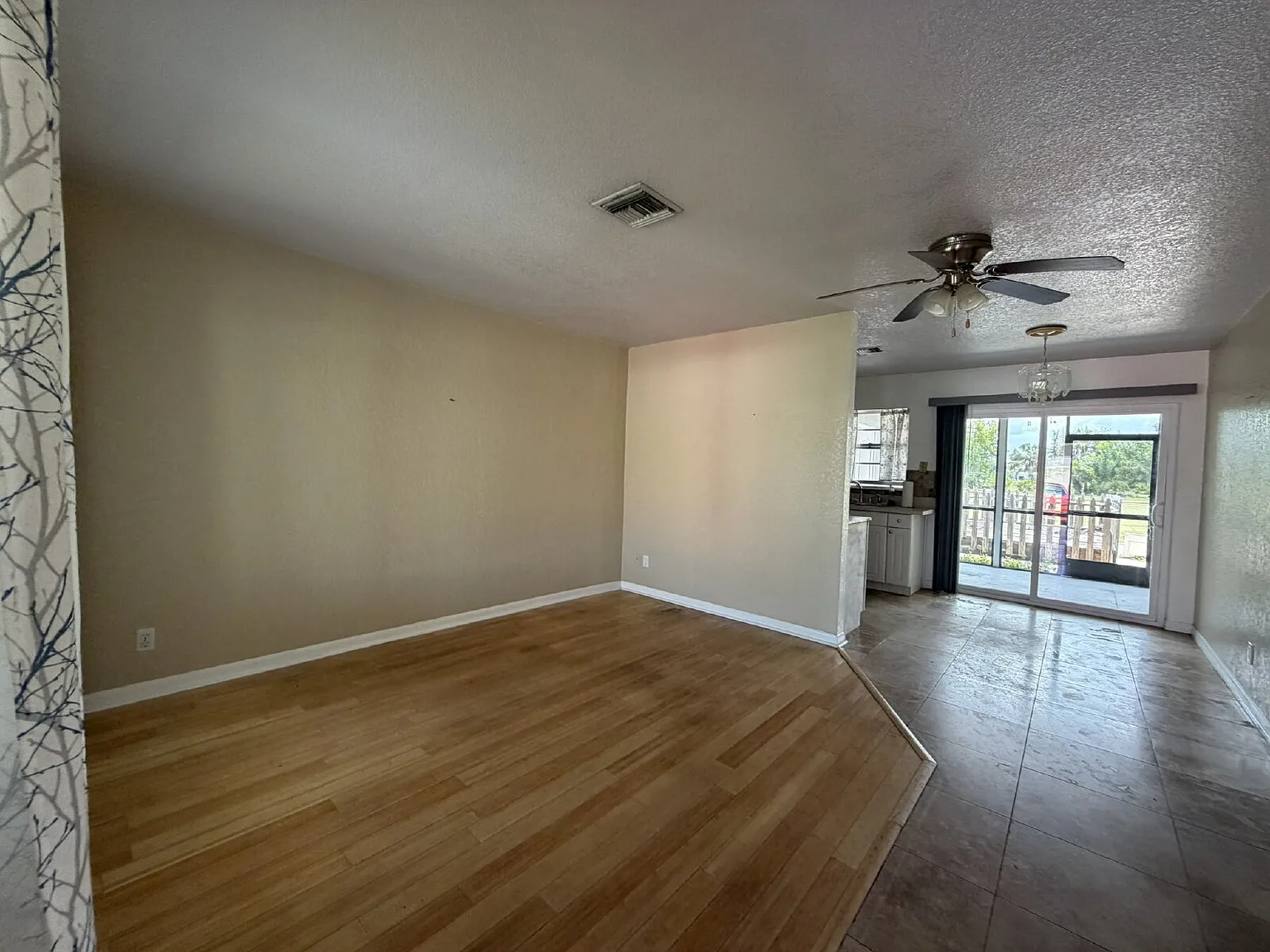 2 bed, 1.0 bath, 860 sqft, $1,650 — Photo 3