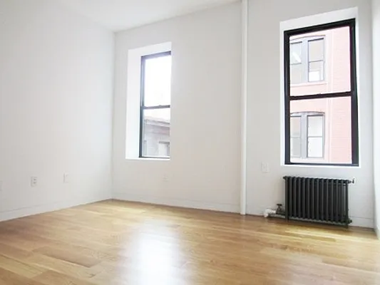 Rented by City Connections Realty | media 17