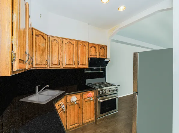 2265 78th Street image 4 of 29