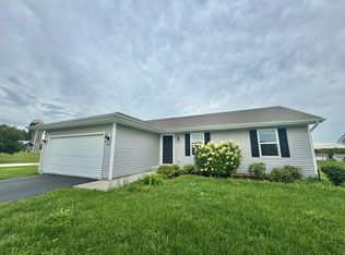 2195 Ridge Ave, Machesney Park, IL 61115