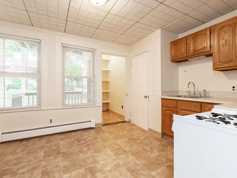 21 Spring St #1 — Photo 14