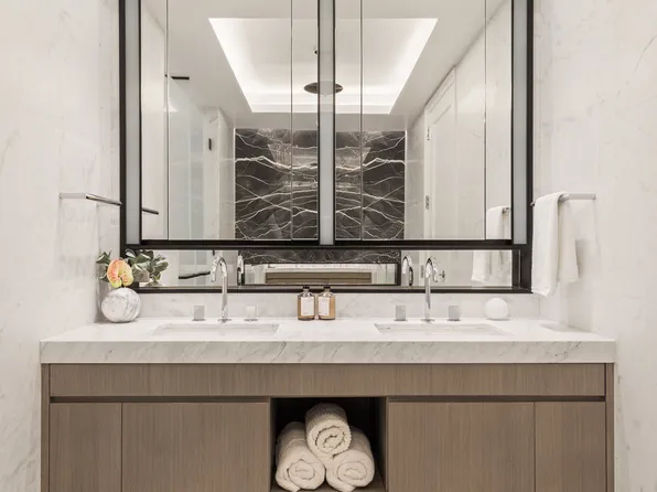 108 Leonard Street image 9 of 28