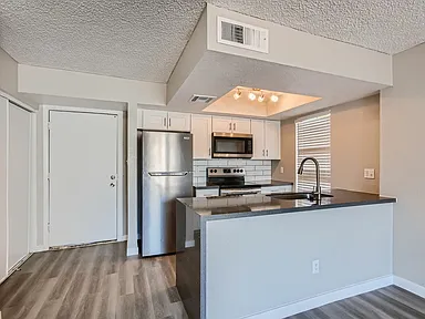 B2 Platinum - 2 Bed 2 Bath