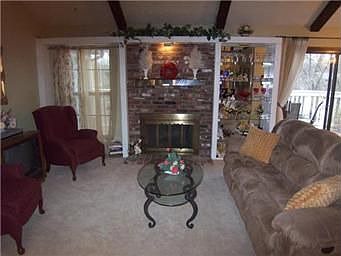 Vaulted Great Room and Fireplace