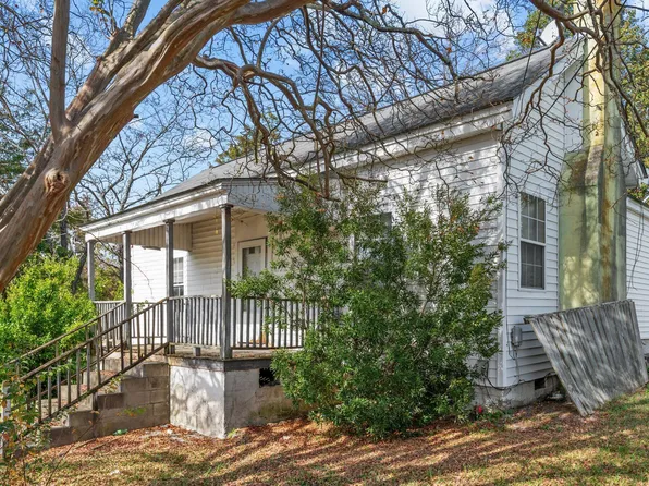110 W Elm St, Nashville, NC 27856