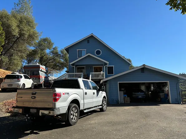 2500 Indian Rock Rd, Cool, CA 95614