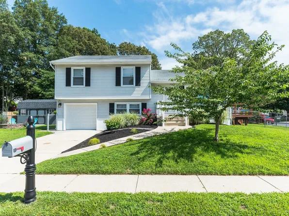 401 Croydon Dr N, Cape May, NJ 08204