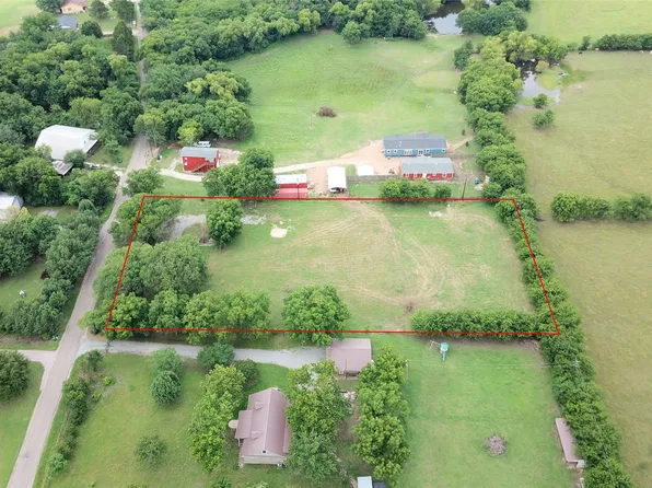 117 Laughlin Rd, Sherman, TX 75092