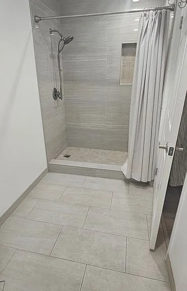 15455 Sherman Way #14 — Photo 3