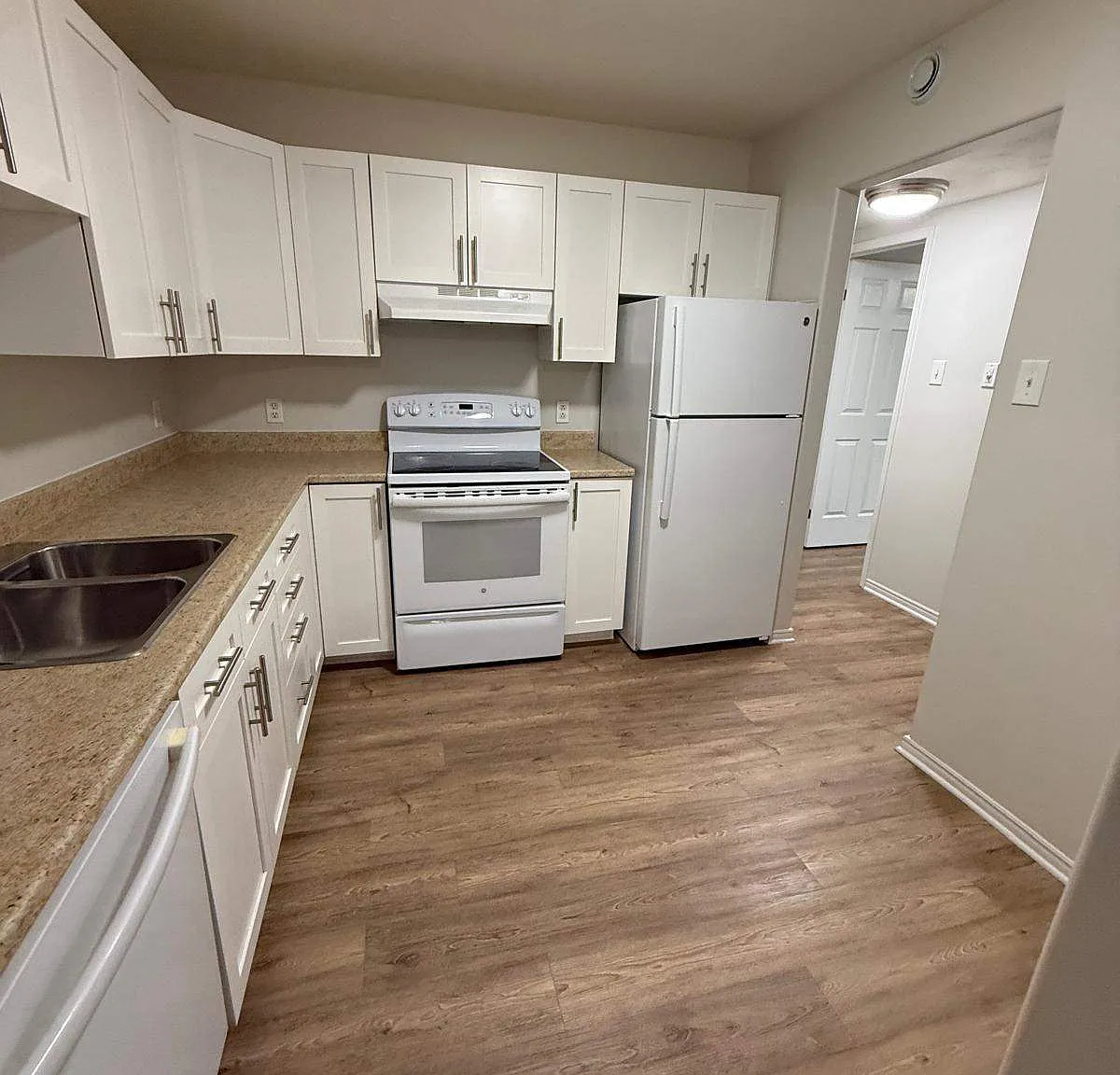 170 Mapleton Rd — Photo 3