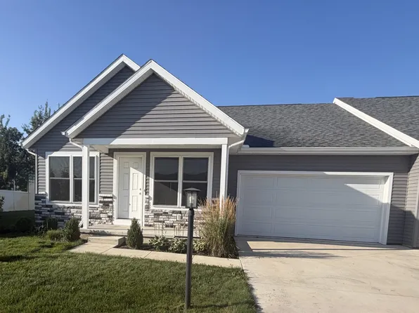 18512 Falcons Lair Ct, New Paris, IN 46553
