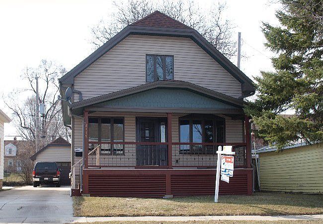 Completely remodeled bungalow