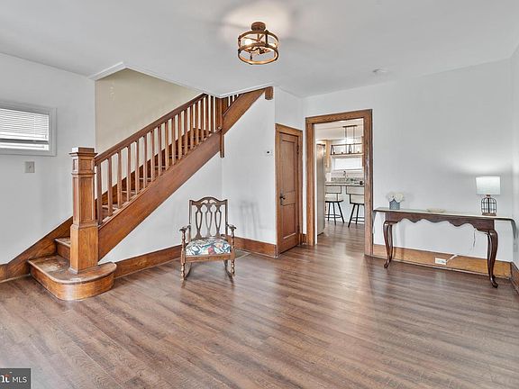 3rd image of 151 Maple St