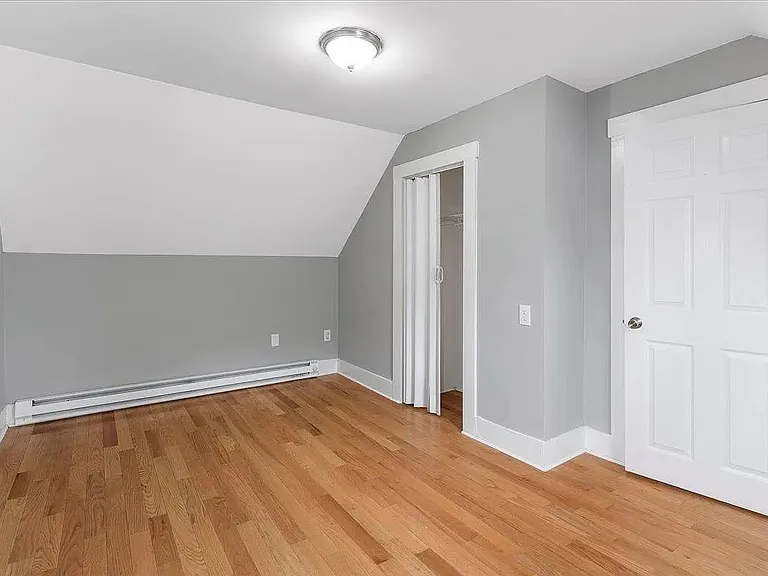 28 & 30 Butler St #30 — Photo 9