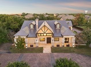 585 Shady Oaks Dr, Southlake, TX 76092