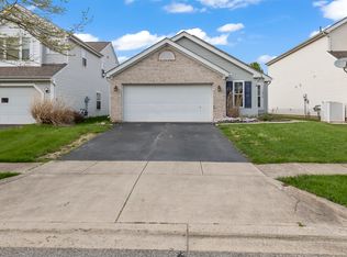 6878 Spring Bloom Dr, Canal Winchester, OH 43110