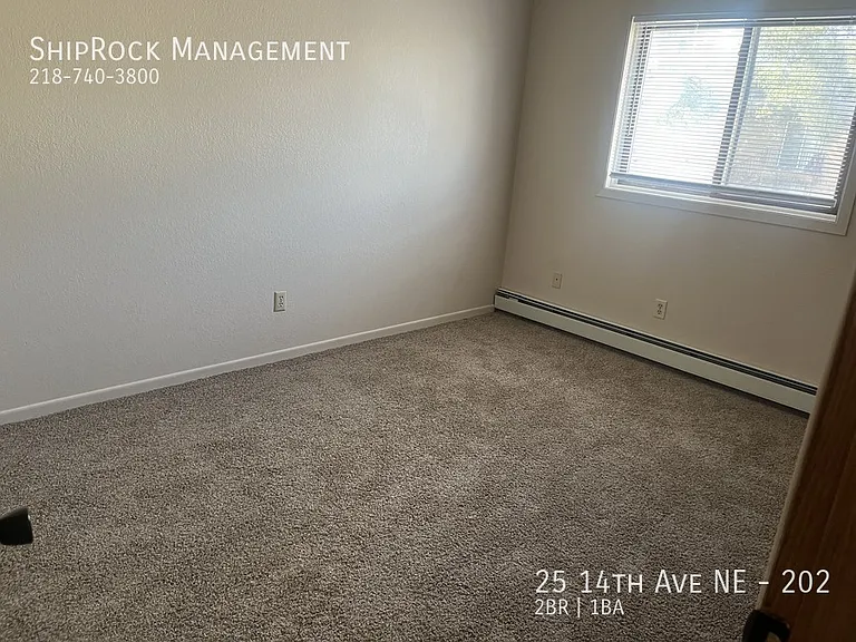 25 14th Ave NE #202 — Photo 7