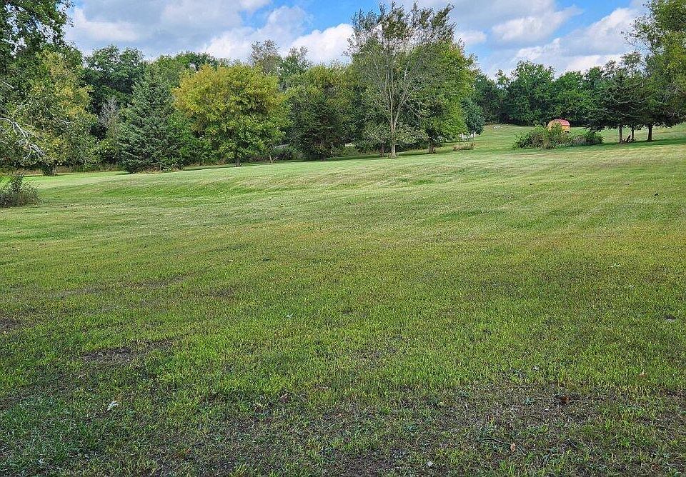 2nd image of Vl Sears Rd
