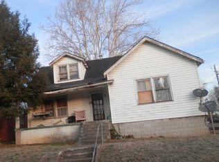 411 E High St, Mount Sterling, KY 40353