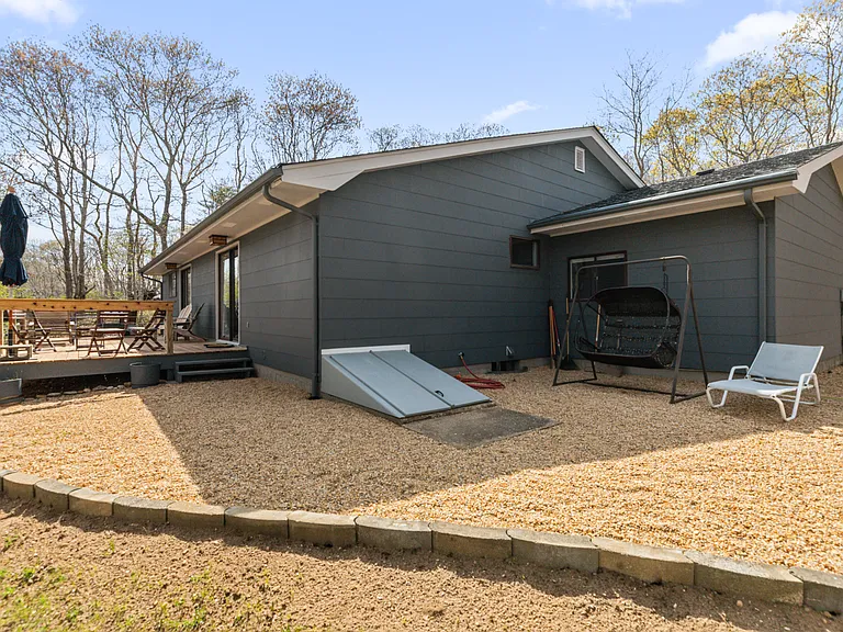 19 Dogwood St — Photo 22