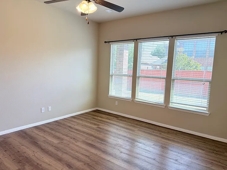 2612 Patriot Dr — Photo 19