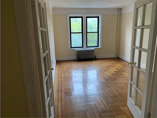 Rented by Compass | media 9