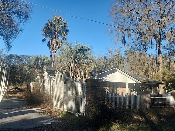 3rd image of 6069 Adams Rd