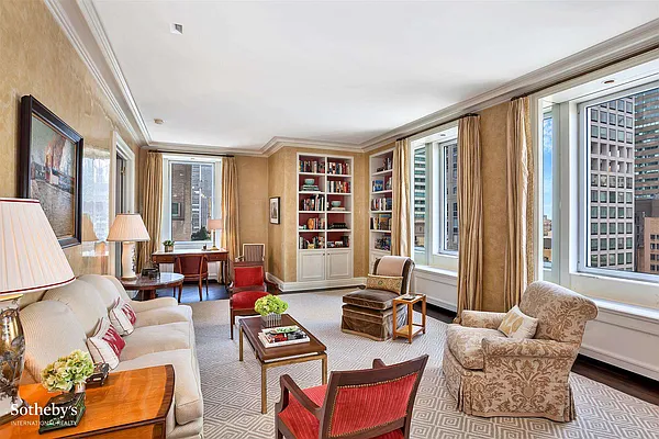 Sold by Sotheby's International Realty | media 1