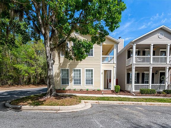 3rd image of 11688 NW 17th Pl