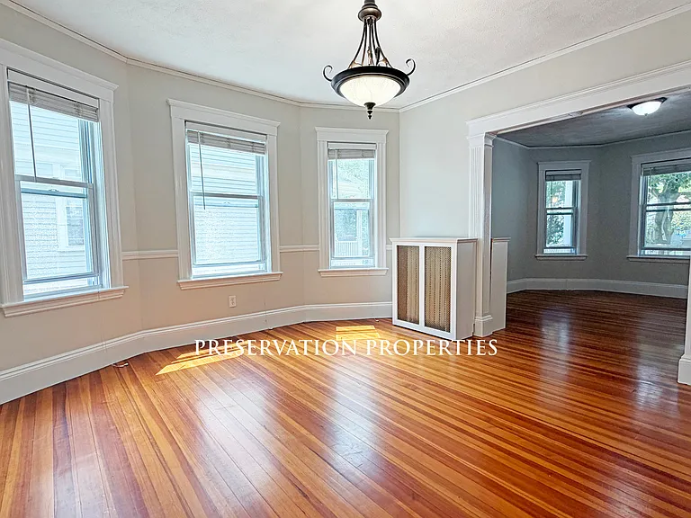 17 Falmouth St #1 — Photo 3