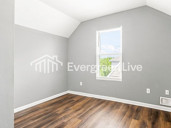5th image of 6 W Elm Ave