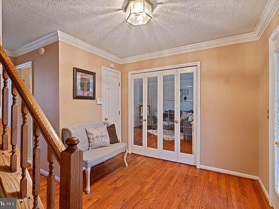 3rd image of 14798 Edison Ct