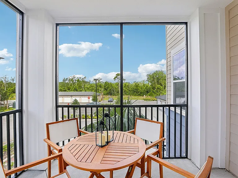 Screened Patio