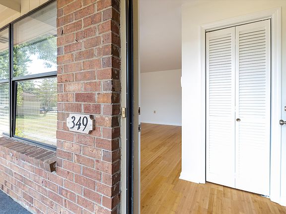 5th image of 349 Deer Lake Dr Unit 349