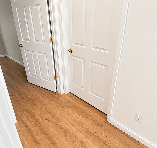 Hartford Square Apartments — Photo 19