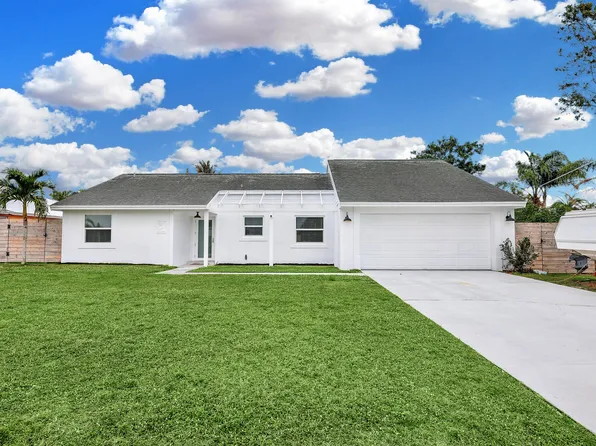 5646 SE Sailfish Way, Stuart, FL 34997